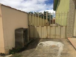 #306 - Casa para Locação em São João do Paraíso - MG
