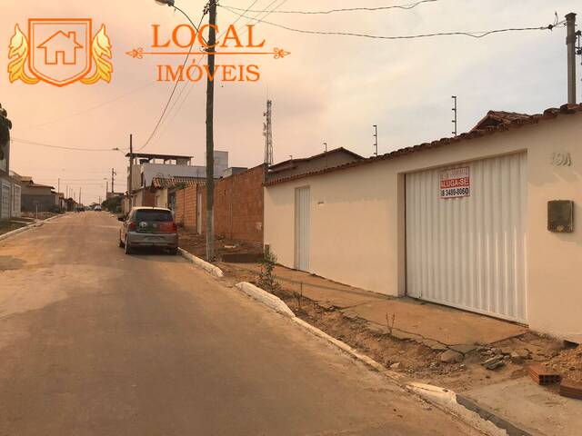 #091 - Casa para Locação em São João do Paraíso - MG - 2