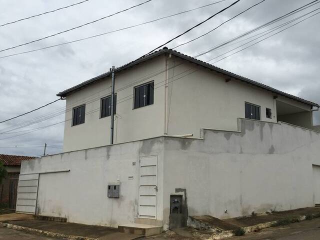 #422 - Casa para Venda em São João do Paraíso - MG