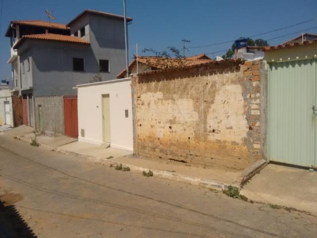Venda em Centro - São João do Paraíso