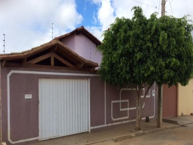 #006 - Casa para Venda em São João do Paraíso - MG - 1